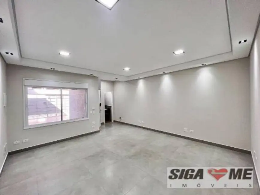 Sobrado com 3 quartos à venda, 170m2 em Mirandópolis, São Paulo - SP - imagem 1 Foto 1 de Sobrado com 3 quartos à venda, 170m2 em Mirandópolis, São Paulo - SP