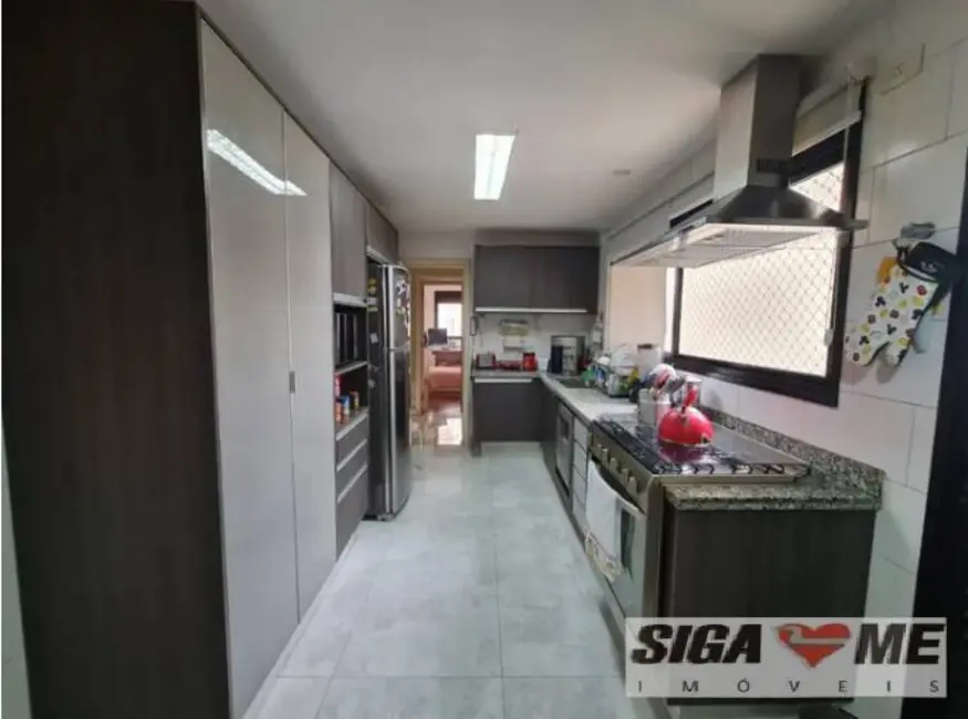 Foto 8 de Apartamento com 3 quartos à venda, 178m2 em Vila Anglo Brasileira, São Paulo - SP