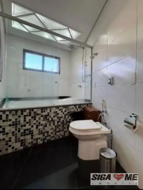 Foto 7 de Apartamento com 3 quartos para alugar, 216m2 em Vila Mariana, São Paulo - SP