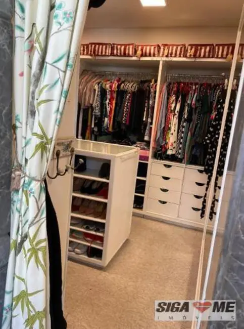 Foto 4 de Apartamento com 4 quartos à venda, 370m2 em Real Parque, São Paulo - SP