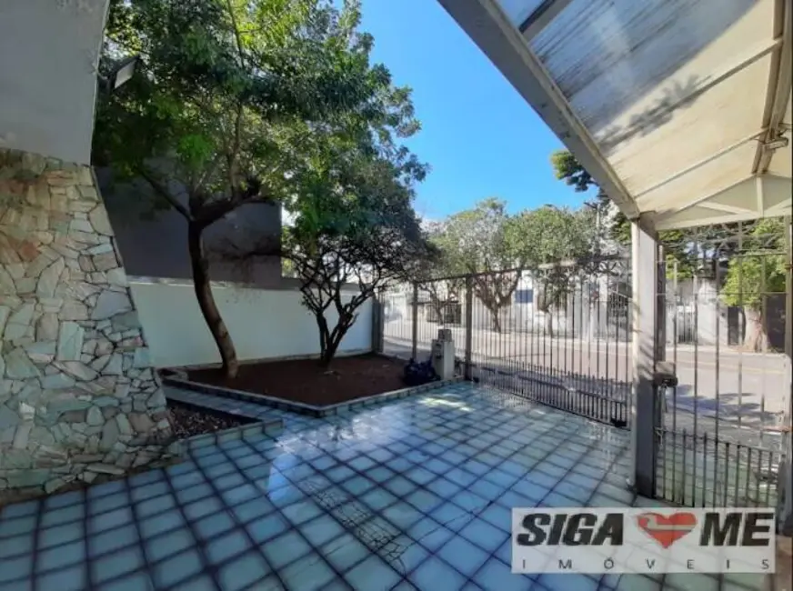 Sobrado com 8 quartos à venda, 276m2 em Campo Belo, São Paulo - SP - imagem 4 Foto 4 de Sobrado com 8 quartos à venda, 276m2 em Campo Belo, São Paulo - SP