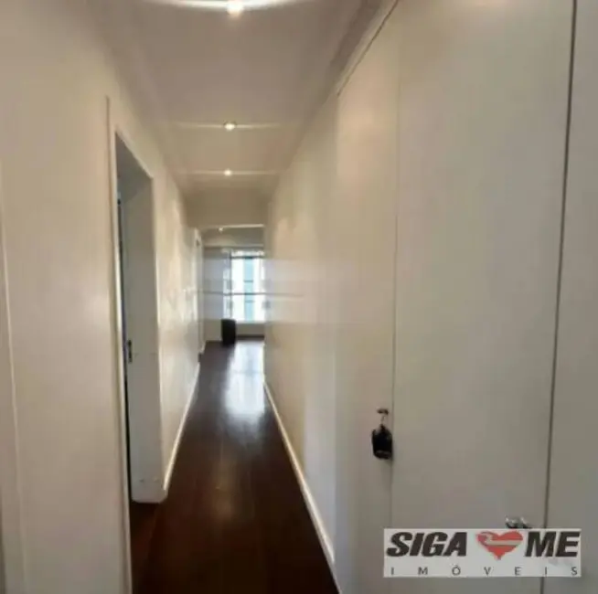 Foto 9 de Apartamento com 4 quartos à venda, 213m2 em Vila Andrade, São Paulo - SP