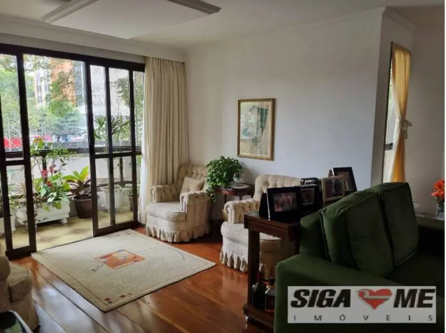 Foto 2 de Apartamento com 4 quartos à venda, 181m2 em Campo Belo, São Paulo - SP