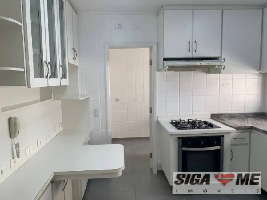 Apartamento com 4 quartos à venda, 142m2 em Itaim Bibi, São Paulo - SP - imagem 8 Foto 8 de Apartamento com 4 quartos à venda, 142m2 em Itaim Bibi, São Paulo - SP