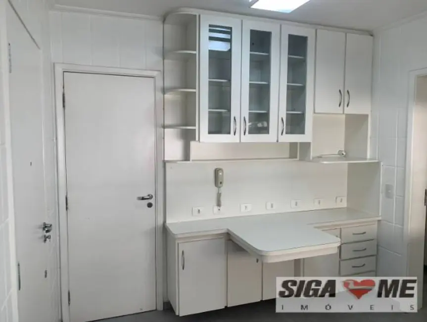 Apartamento com 4 quartos à venda, 142m2 em Itaim Bibi, São Paulo - SP - imagem 6 Foto 6 de Apartamento com 4 quartos à venda, 142m2 em Itaim Bibi, São Paulo - SP