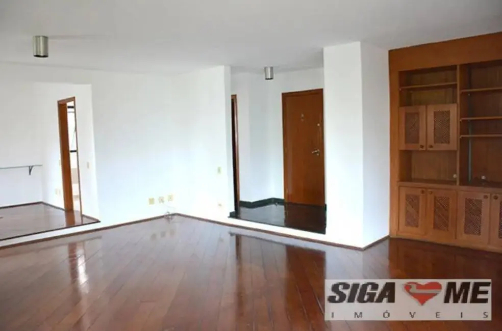 Apartamento com 3 quartos à venda, 195m2 em Higienópolis, São Paulo - SP - imagem 3 Foto 3 de Apartamento com 3 quartos à venda, 195m2 em Higienópolis, São Paulo - SP