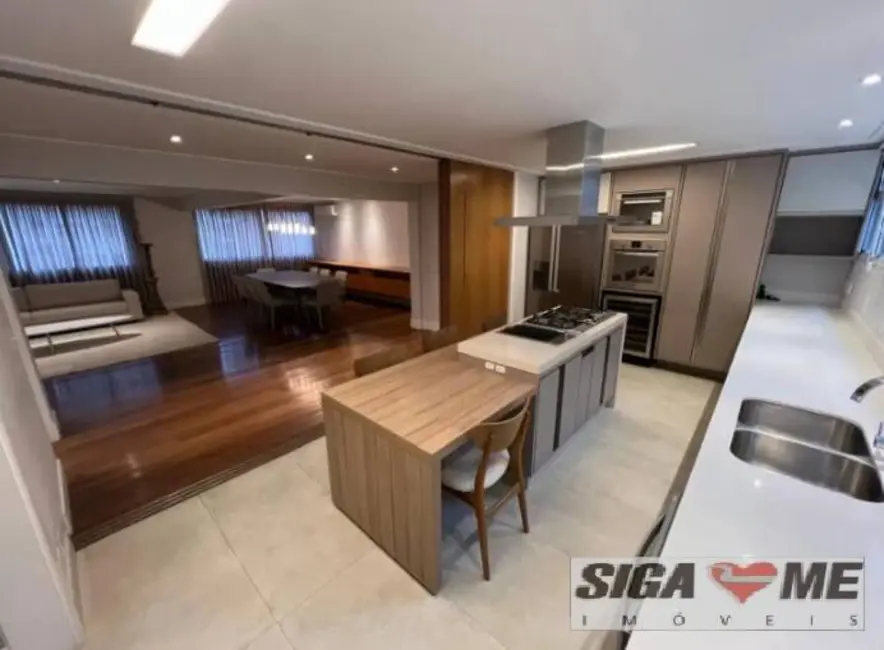 Foto 9 de Apartamento com 2 quartos para alugar, 175m2 em Itaim Bibi, São Paulo - SP