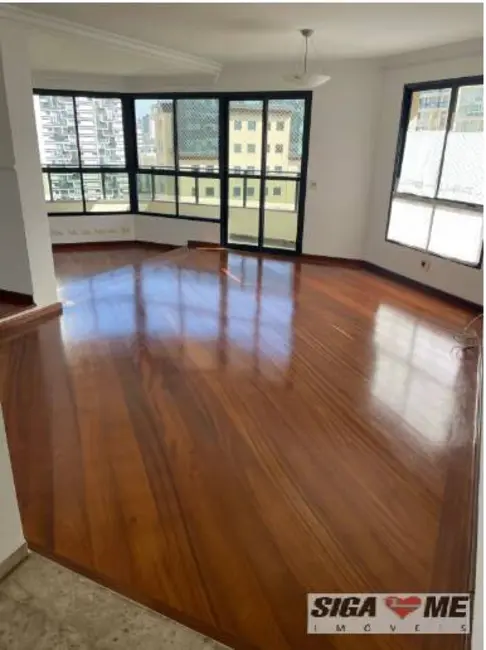 Foto 3 de Apartamento com 3 quartos à venda, 221m2 em Vila Uberabinha, São Paulo - SP