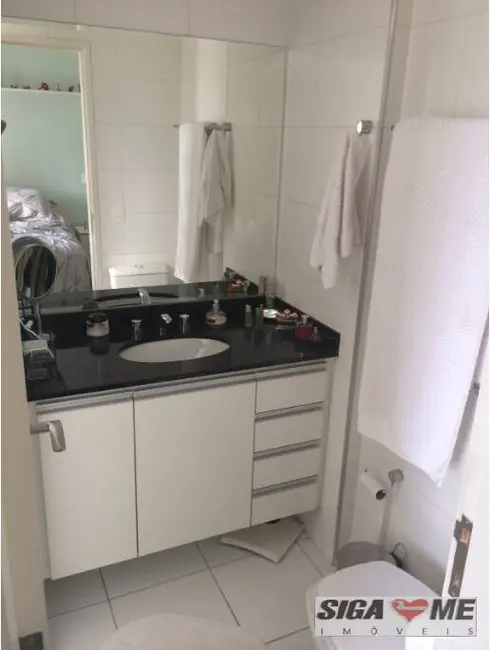 Foto 9 de Apartamento com 2 quartos à venda, 72m2 em Vila Nova Conceição, São Paulo - SP