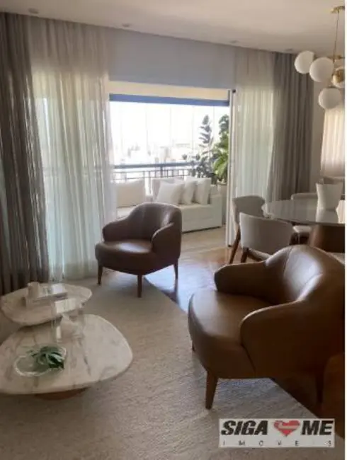 Foto 4 de Apartamento com 3 quartos para alugar, 137m2 em Indianópolis, São Paulo - SP