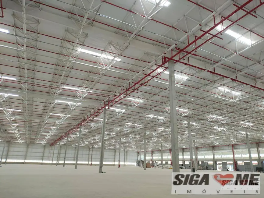 Sala Comercial para alugar, 2199m2 em Cidade Industrial Satélite de São Paulo, Guarulhos - SP - imagem 2 Foto 2 de Sala Comercial para alugar, 2199m2 em Cidade Industrial Satélite de São Paulo, Guarulhos - SP