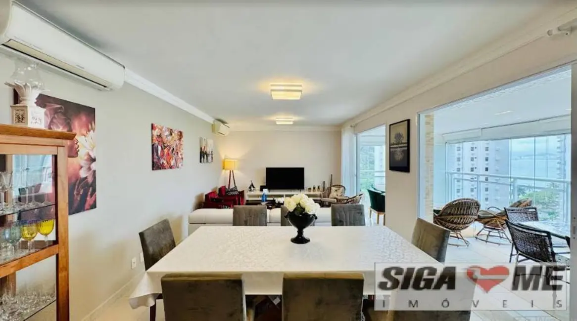 Apartamento com 3 quartos à venda, 158m2 em Guaruja - SP - imagem 2 Foto 2 de Apartamento com 3 quartos à venda, 158m2 em Guaruja - SP