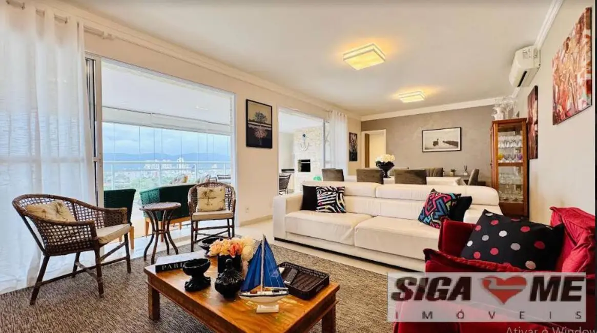 Apartamento com 3 quartos à venda, 158m2 em Guaruja - SP - imagem 3 Foto 3 de Apartamento com 3 quartos à venda, 158m2 em Guaruja - SP