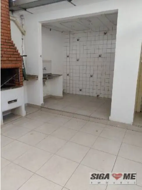 Foto 1 de Casa com 5 quartos à venda e para alugar, 190m2 em Vila Gumercindo, São Paulo - SP