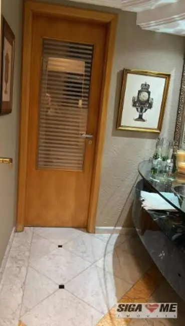 Foto 6 de Apartamento com 4 quartos à venda, 450m2 em Real Parque, São Paulo - SP