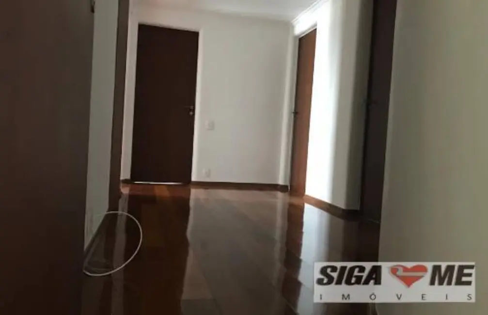 Foto 1 de Apartamento com 4 quartos para alugar, 240m2 em Santo Amaro, São Paulo - SP