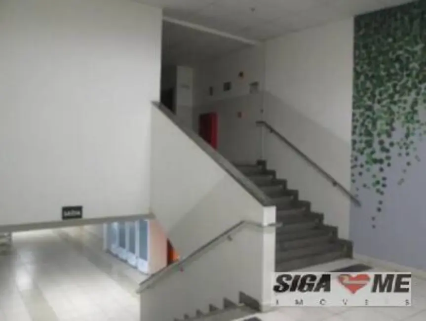 Loja à venda e para alugar, 8166m2 em Penha Circular, Rio De Janeiro - RJ - imagem 3 Foto 3 de Loja à venda e para alugar, 8166m2 em Penha Circular, Rio De Janeiro - RJ