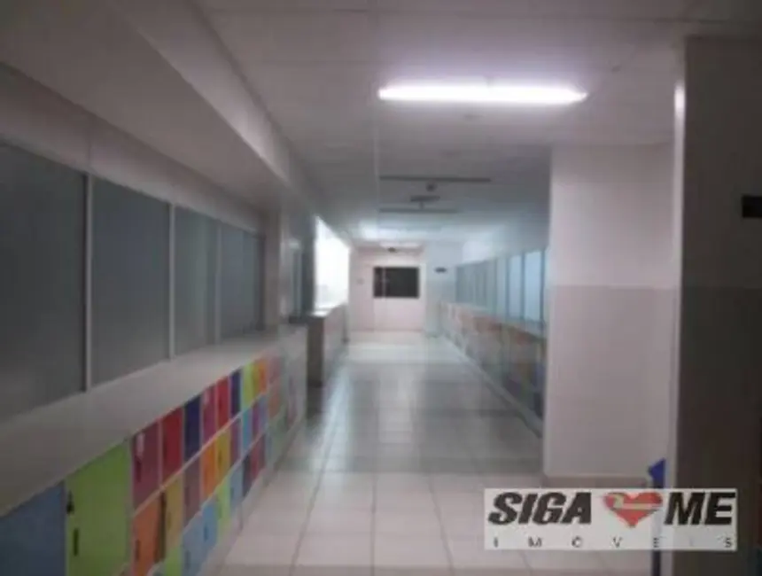 Loja à venda e para alugar, 8166m2 em Penha Circular, Rio De Janeiro - RJ - imagem 4 Foto 4 de Loja à venda e para alugar, 8166m2 em Penha Circular, Rio De Janeiro - RJ