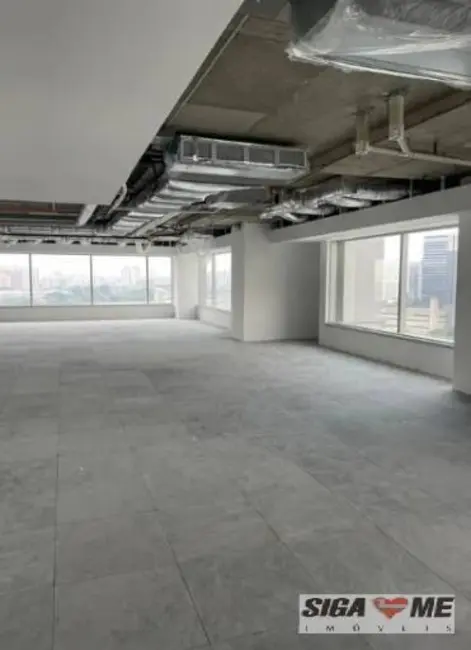 Foto 1 de Sala Comercial para alugar, 900m2 em Ponte Pequena, São Paulo - SP