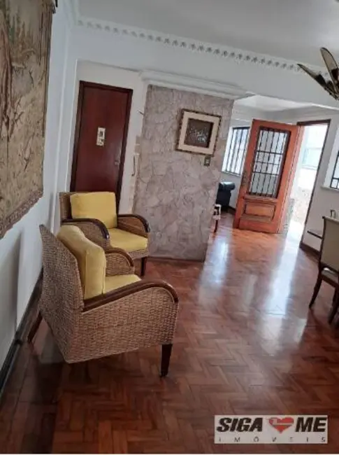 Foto 1 de Casa com 3 quartos à venda, 330m2 em Mirandópolis, São Paulo - SP