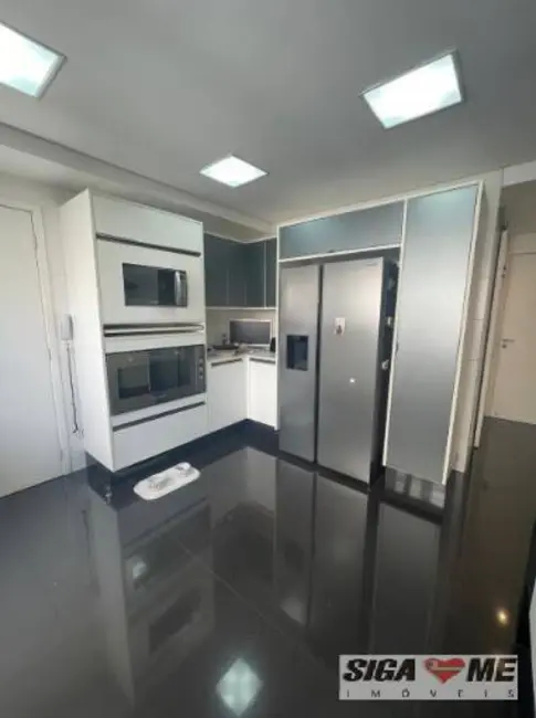 Apartamento com 4 quartos à venda e para alugar, 380m2 em Campo Belo, São Paulo - SP - imagem 7 Foto 7 de Apartamento com 4 quartos à venda e para alugar, 380m2 em Campo Belo, São Paulo - SP