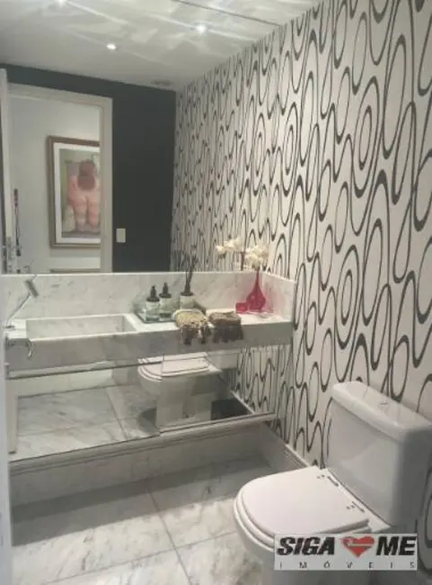 Apartamento com 4 quartos à venda e para alugar, 380m2 em Campo Belo, São Paulo - SP - imagem 8 Foto 8 de Apartamento com 4 quartos à venda e para alugar, 380m2 em Campo Belo, São Paulo - SP