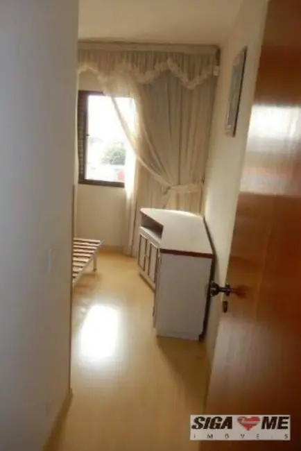 Apartamento com 3 quartos à venda, 129m2 em Vila Santo Estéfano, São Paulo - SP - imagem 7 Foto 7 de Apartamento com 3 quartos à venda, 129m2 em Vila Santo Estéfano, São Paulo - SP