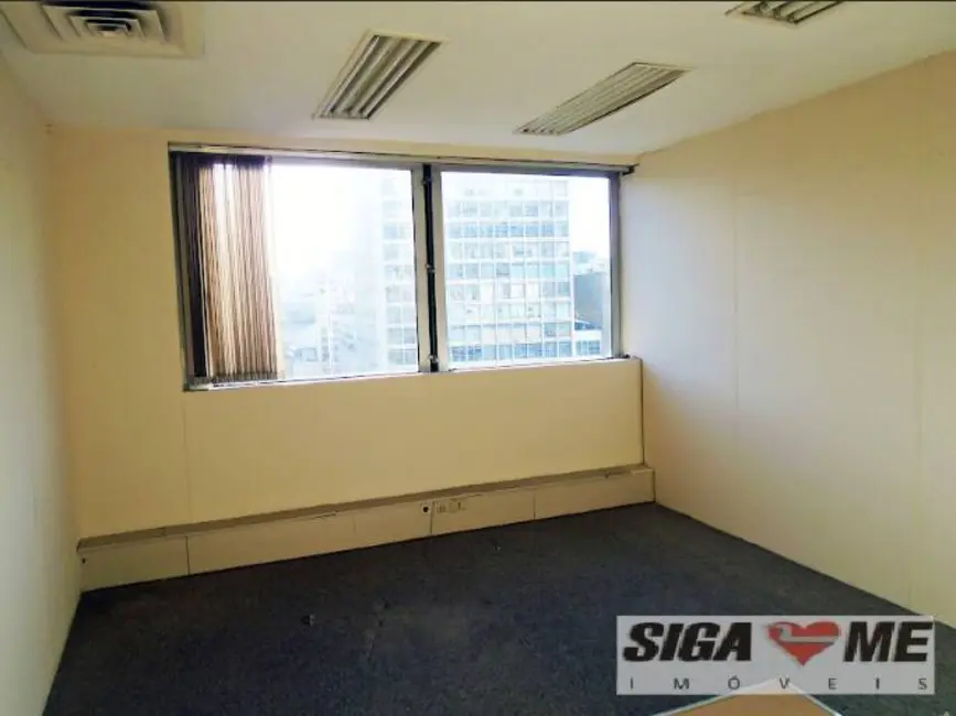 Sala Comercial à venda, 170m2 em Centro, São Paulo - SP - imagem 4 Foto 4 de Sala Comercial à venda, 170m2 em Centro, São Paulo - SP
