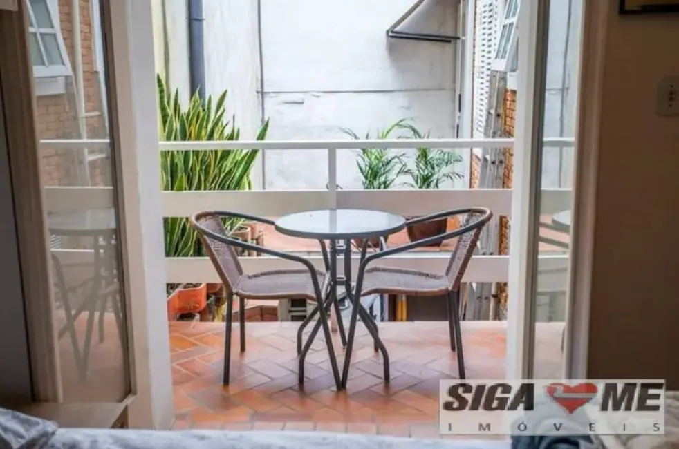 Casa com 2 quartos à venda, 110m2 em Pinheiros, São Paulo - SP - imagem 6 Foto 6 de Casa com 2 quartos à venda, 110m2 em Pinheiros, São Paulo - SP