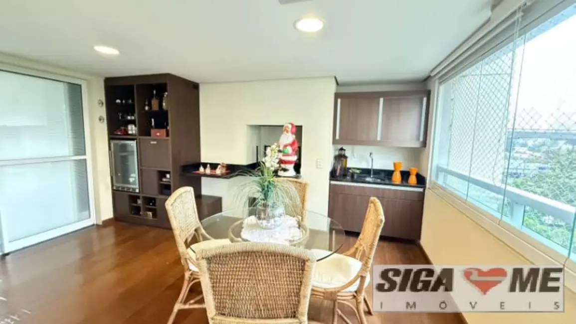 Apartamento com 3 quartos à venda, 206m2 em Campo Belo, São Paulo - SP - imagem 3 Foto 3 de Apartamento com 3 quartos à venda, 206m2 em Campo Belo, São Paulo - SP