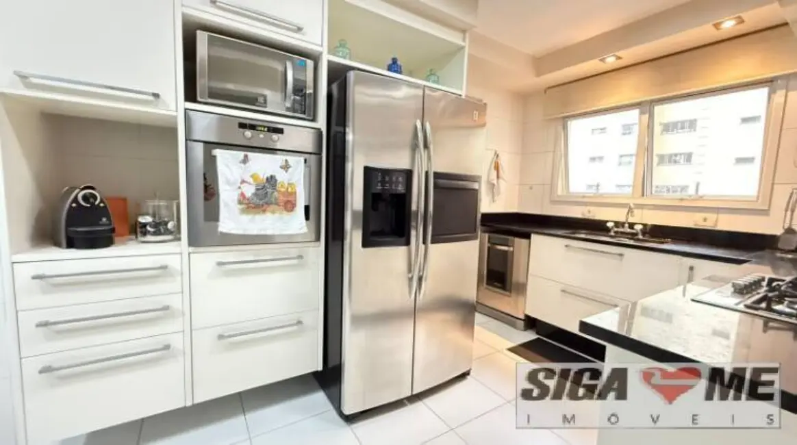 Apartamento com 3 quartos à venda, 206m2 em Campo Belo, São Paulo - SP - imagem 7 Foto 7 de Apartamento com 3 quartos à venda, 206m2 em Campo Belo, São Paulo - SP