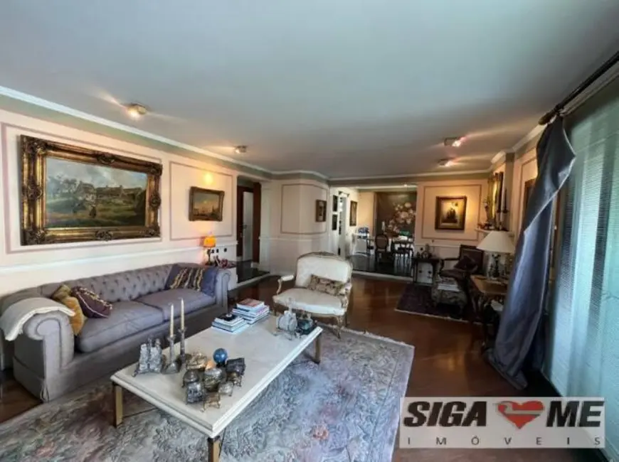 Foto 5 de Apartamento com 4 quartos à venda, 220m2 em Itaim Bibi, São Paulo - SP