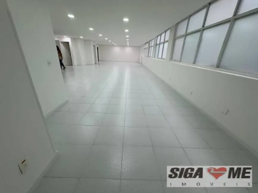 Sala Comercial à venda e para alugar, 195m2 em Bela Vista, São Paulo - SP - imagem 3 Foto 3 de Sala Comercial à venda e para alugar, 195m2 em Bela Vista, São Paulo - SP