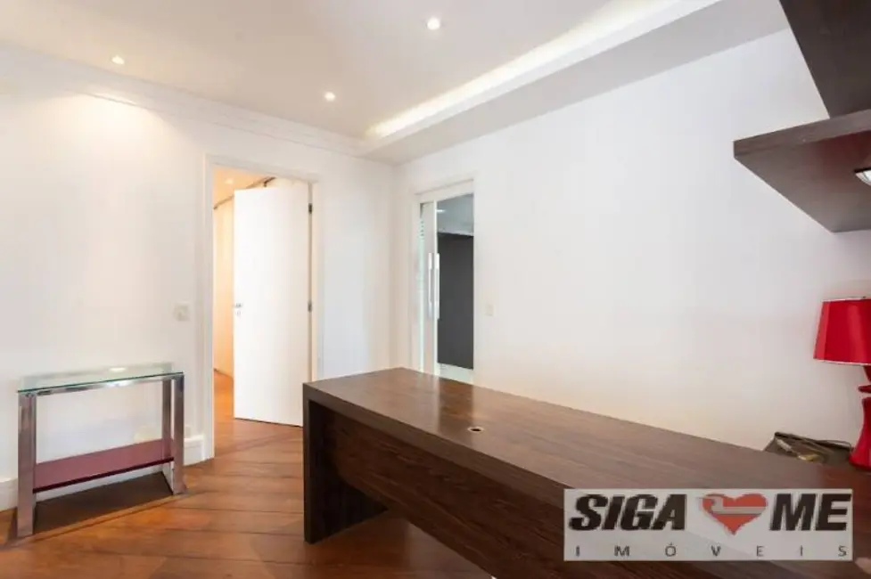 Apartamento com 3 quartos à venda, 206m2 em Vila Nova Conceição, São Paulo - SP - imagem 7 Foto 7 de Apartamento com 3 quartos à venda, 206m2 em Vila Nova Conceição, São Paulo - SP