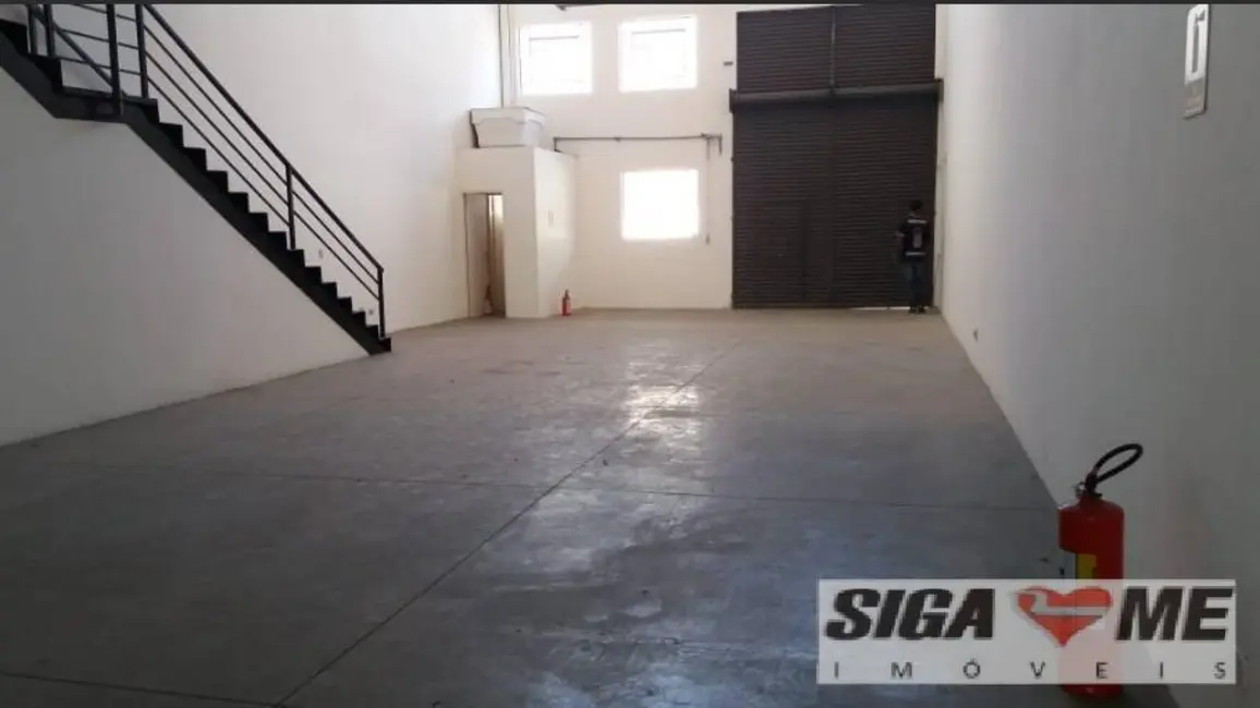 Armazém / Galpão para alugar, 800m2 em Alphaville Industrial, Barueri - SP - imagem 2 Foto 2 de Armazém / Galpão para alugar, 800m2 em Alphaville Industrial, Barueri - SP