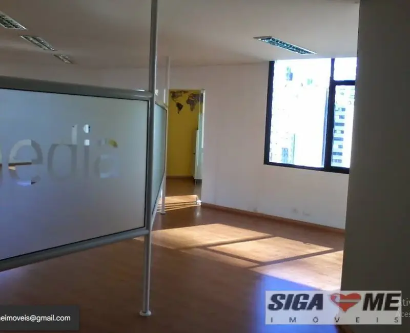 Foto 2 de Sala Comercial para alugar, 139m2 em Cidade Monções, São Paulo - SP
