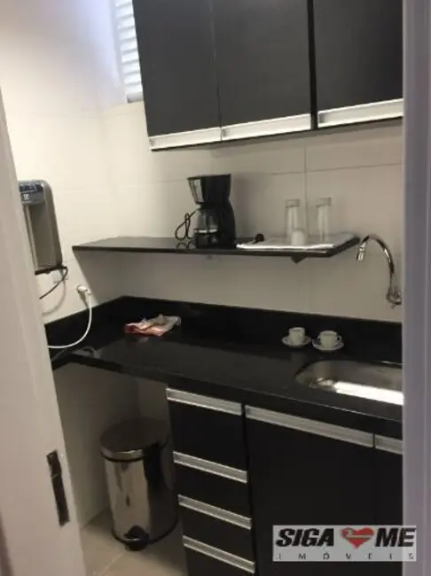 Foto 2 de Sala Comercial à venda, 100m2 em Cidade Monções, São Paulo - SP