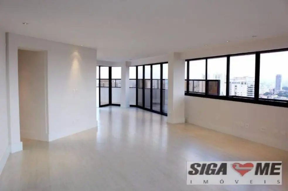 Cobertura com 4 quartos à venda, 500m2 em Aclimação, São Paulo - SP - imagem 4 Foto 4 de Cobertura com 4 quartos à venda, 500m2 em Aclimação, São Paulo - SP