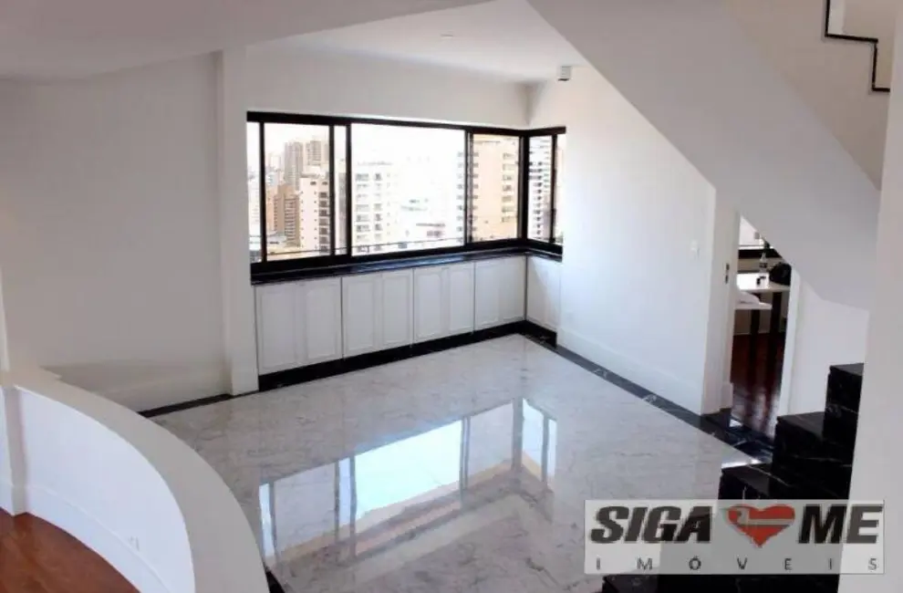 Cobertura com 4 quartos à venda, 500m2 em Aclimação, São Paulo - SP - imagem 3 Foto 3 de Cobertura com 4 quartos à venda, 500m2 em Aclimação, São Paulo - SP