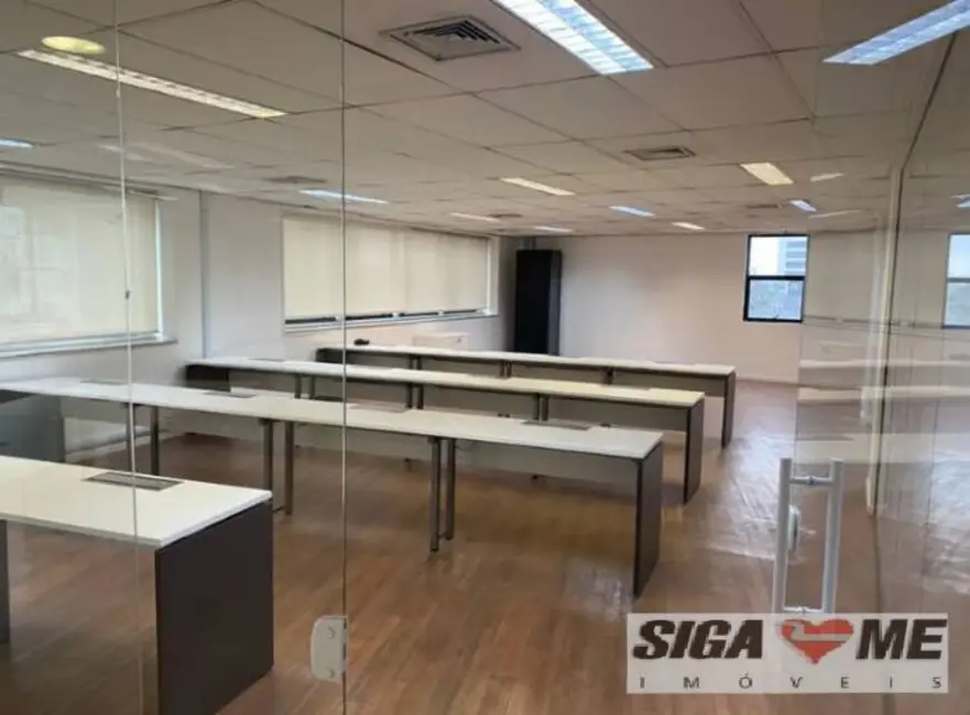 Sala Comercial à venda e para alugar, 384m2 em Vila Olímpia, São Paulo - SP - imagem 4 Foto 4 de Sala Comercial à venda e para alugar, 384m2 em Vila Olímpia, São Paulo - SP