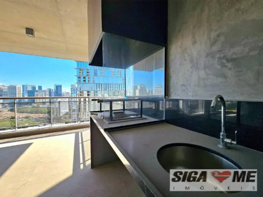 Foto 3 de Apartamento com 3 quartos à venda, 197m2 em São Paulo - SP