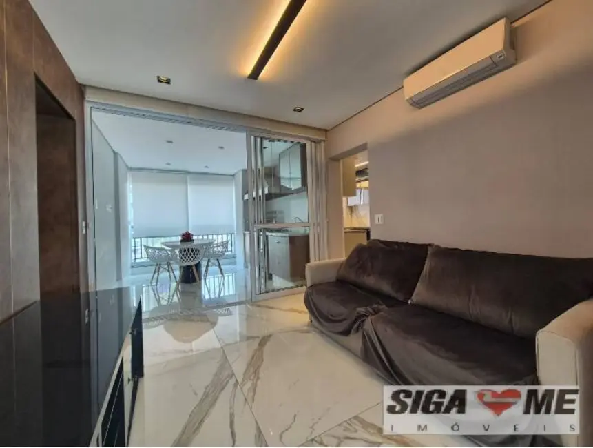 Foto 2 de Apartamento com 3 quartos à venda e para alugar, 221m2 em Vila Romana, São Paulo - SP