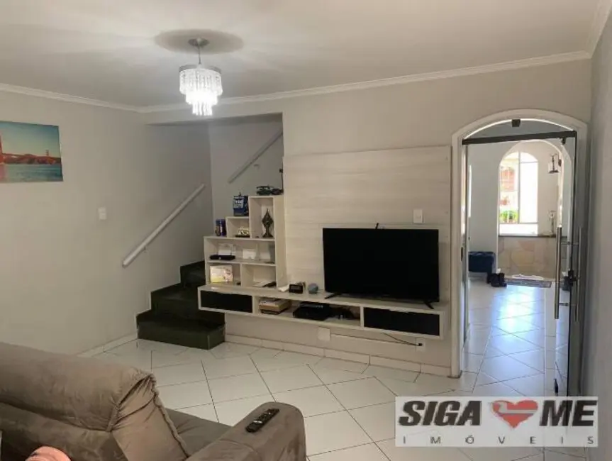 Casa com 2 quartos à venda em Santana, São Paulo - SP - imagem 1 Foto 1 de Casa com 2 quartos à venda em Santana, São Paulo - SP