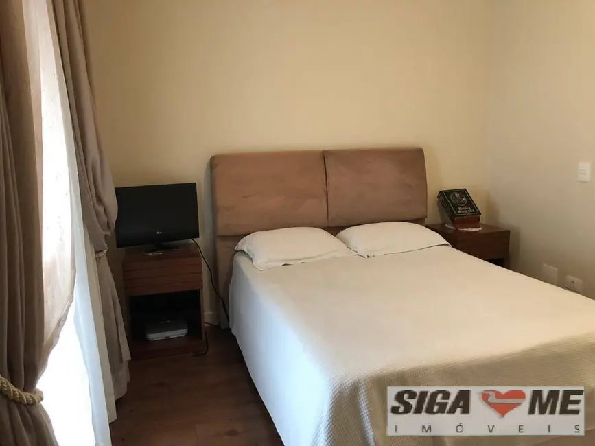Foto 4 de Apartamento com 4 quartos à venda em Vila Suzana, São Paulo - SP