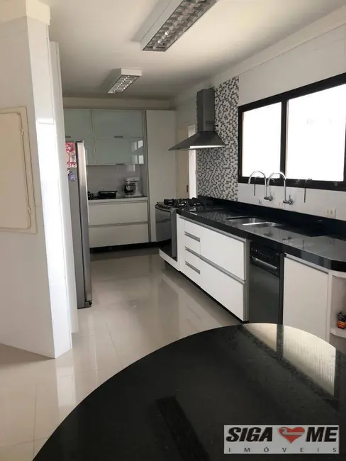 Foto 6 de Apartamento com 4 quartos à venda em Vila Suzana, São Paulo - SP