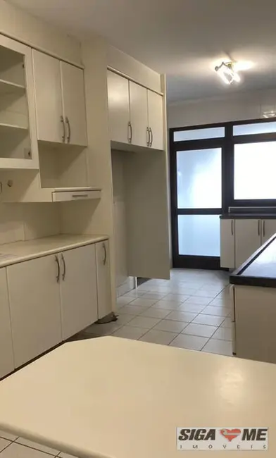 Foto 2 de Apartamento com 3 quartos à venda em Real Parque, São Paulo - SP