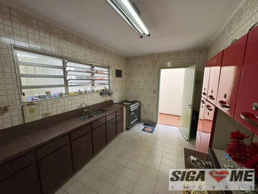 Foto 2 de Casa com 3 quartos à venda em Bosque da Saúde, São Paulo - SP