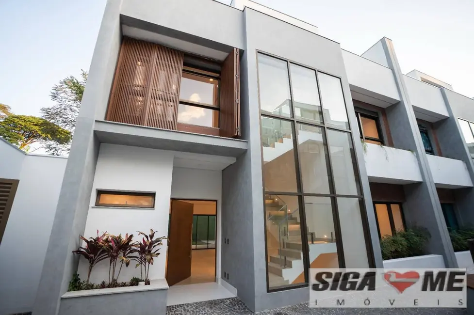 Foto 1 de Casa com 4 quartos à venda e para alugar em Jardim dos Estados, São Paulo - SP