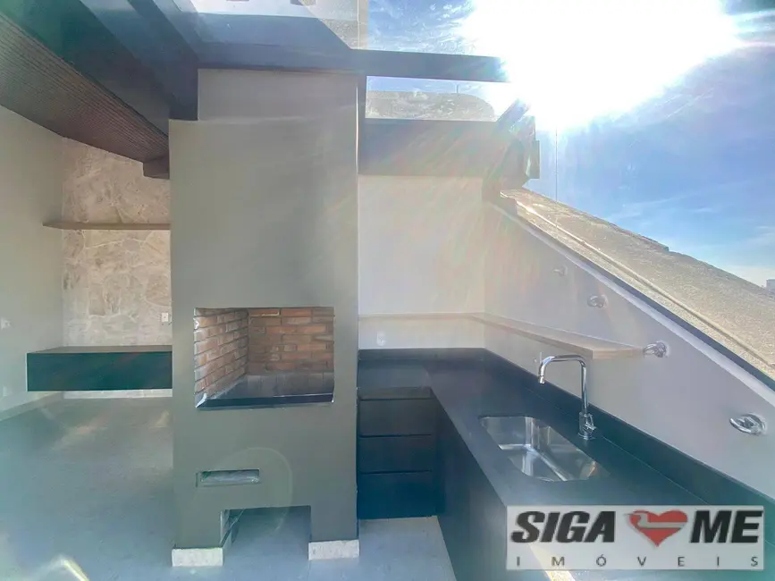 Foto 2 de Apartamento com 3 quartos para alugar, 218m2 em Vila Mariana, São Paulo - SP