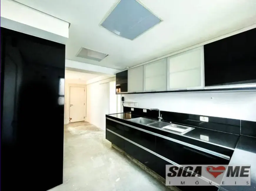 Foto 3 de Apartamento com 4 quartos à venda em Campo Belo, São Paulo - SP